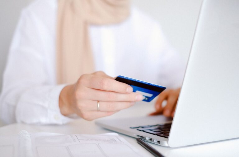 Electronic Commerce Payment Methods: An Essential Guide