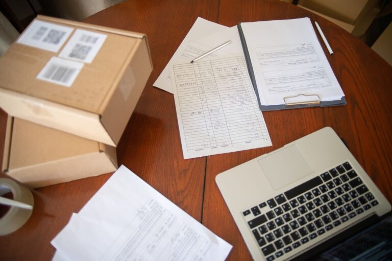 Online Commerce Legal Requirements: Essential Guide