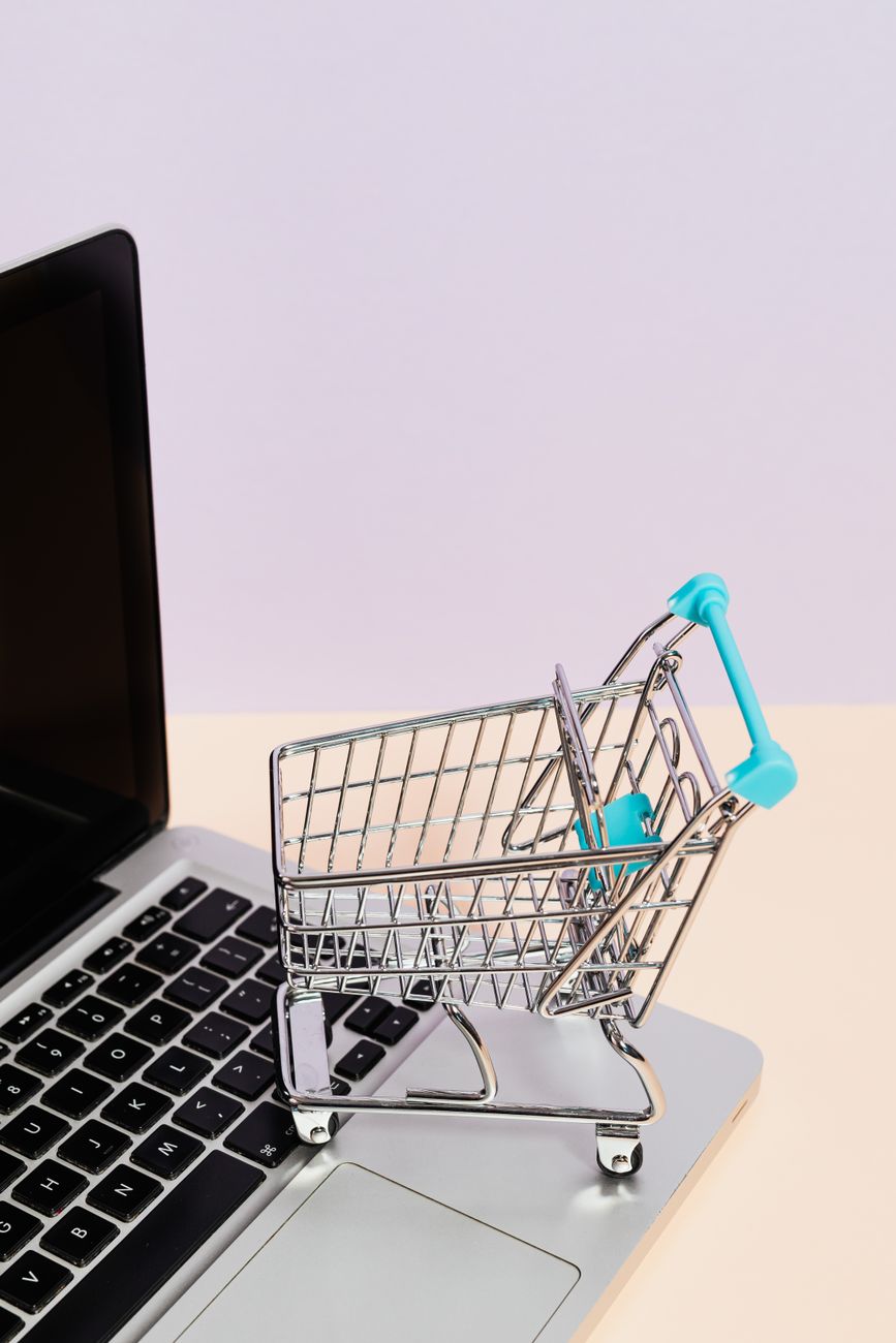 Social Commerce: How It Works & Why It Matters for